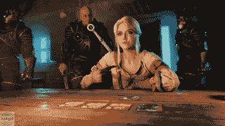 उत्पाद में घुसने वाली बग से निपटने वाले वरिष्ठ डेवलपर।